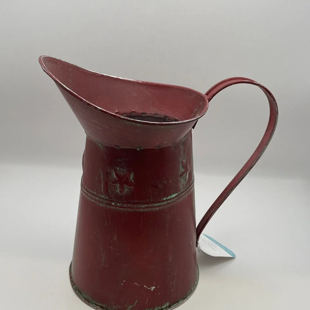 Rustic Red Metal Pitcher Vase Distressed Farmhouse Star Embossed Decor GM8789